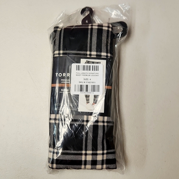 ❤️NWT VINTAGE TORRID LEGGING - LOVELY PLAID - COMFORT WAIST - OPAQUE - PLUS SIZE - Picture 9 of 13